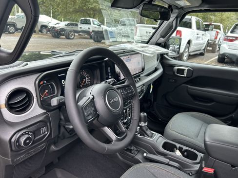 New 2025 Jeep Wrangler Sport S image 15
