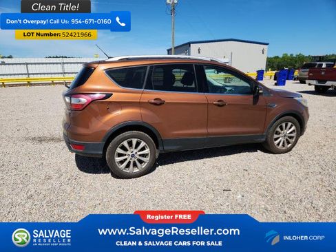 Used 2017 Ford Escape Titanium FWD image 4