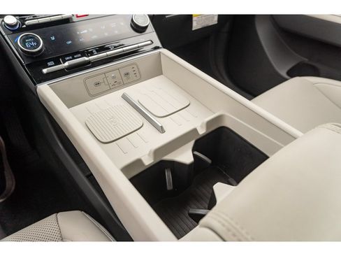 Used 2026 Hyundai Santa Fe SEL FWD image 28