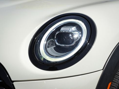 Used 2020 MINI Cooper S FWD image 6