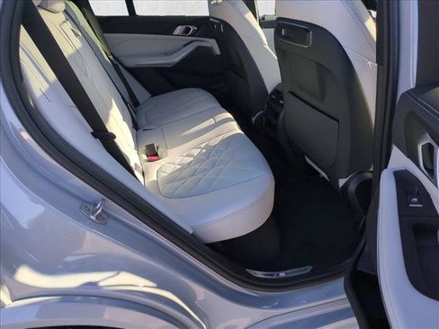 Used 2025 BMW X5 xDrive40i w/ M Sport Package AWD/4WD image 22