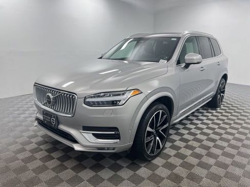Used 2023 Volvo XC90 B6 Plus w/ Protection Package AWD/4WD image 2