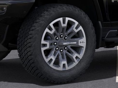 New 2025 GMC Hummer EV 3X w/ LPO, Illumination Package image 10