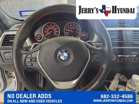 Used 2016 BMW 328i Sedan RWD image 17