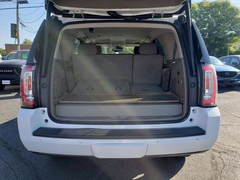 Used 2018 GMC Yukon SLT image 9