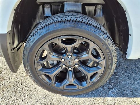 Used 2022 RAM 1500 Limited w/ (RED) Edition image 9