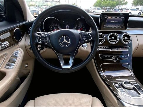Used 2018 Mercedes-Benz C 300 Sedan image 6