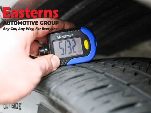 Used 2024 Mitsubishi Outlander SEL image 30