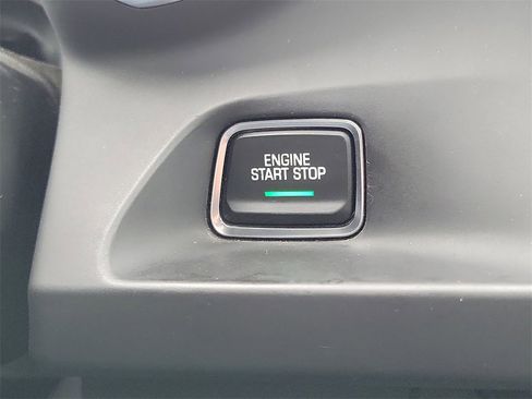 Used 2021 Chevrolet Camaro SS image 10