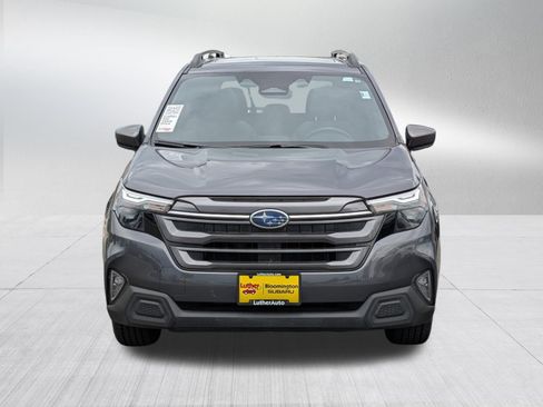 Certified 2025 Subaru Forester Premium AWD/4WD image 2