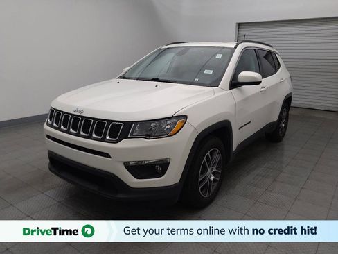 Used 2019 Jeep Compass Latitude w/ Popular Equipment Group FWD image 1