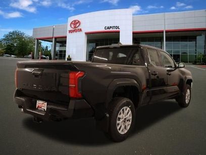 New 2026 Toyota Tacoma SR5