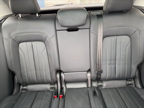 Used 2022 Audi Q5 2.0T Premium w/ Convenience Package image 21