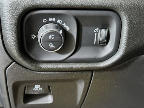 New 2026 RAM 1500 Warlock AWD/4WD image 10