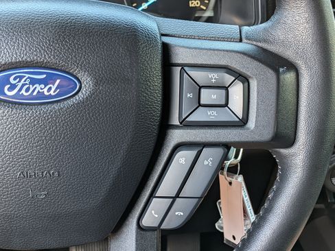 Used 2019 Ford F150 XLT w/ Equipment Group 302A Luxury AWD/4WD image 25