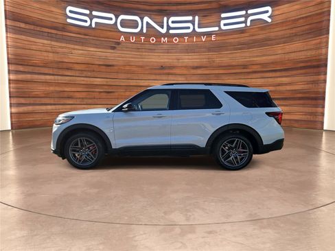 New 2026 Ford Explorer ST-Line w/ ST-Line Street Pack image 2