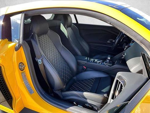 Used 2023 Audi R8 V10 performance image 9