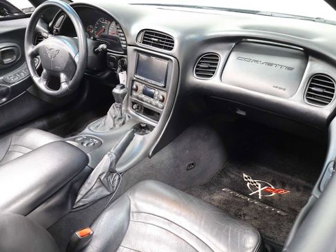 Used 1998 Chevrolet Corvette Convertible w/ Memory Pkg RWD image 6