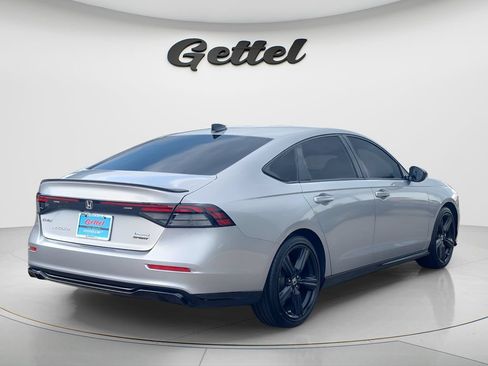 Used 2023 Honda Accord Sport image 5