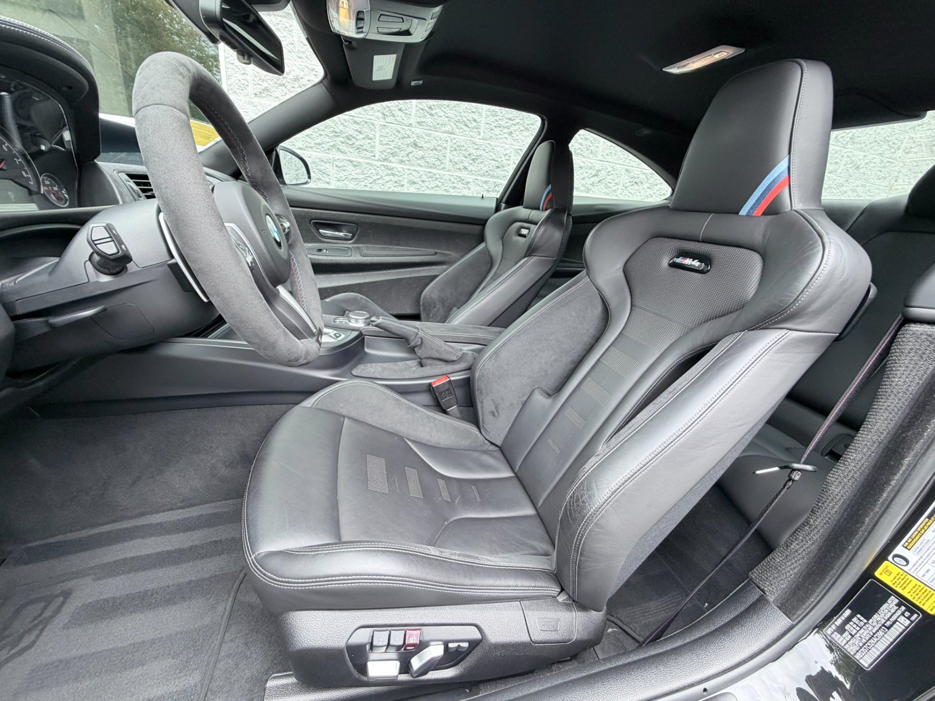 Used 2019 BMW M4 CS w/ Executive Package RWD image 15