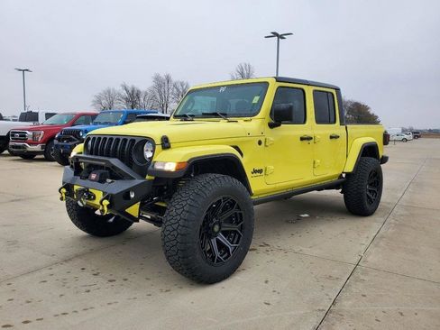 New 2023 Jeep Gladiator Sport image 32