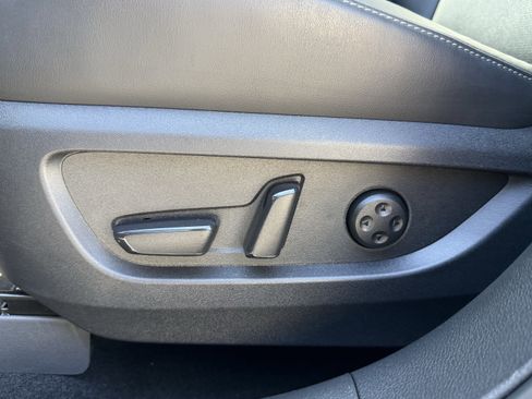 Certified 2025 INFINITI QX50 Luxe image 24