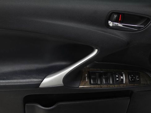 Used 2013 Lexus IS 250 w/ Premium Pkg Value Edition RWD image 15