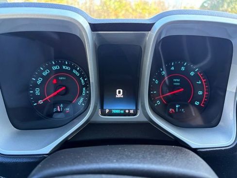 Used 2015 Chevrolet Camaro SS image 19