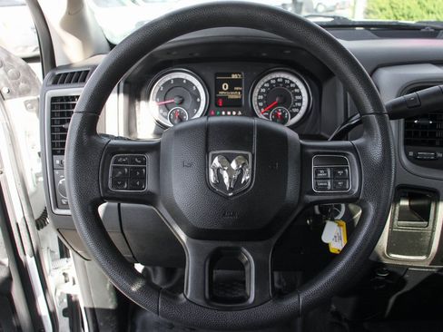 Used 2018 RAM 3500 Tradesman w/ Chrome Appearance Group image 21