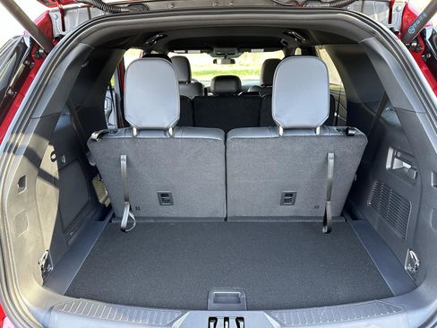 New 2026 Ford Explorer ST-Line w/ ST-Line Street Pack image 37