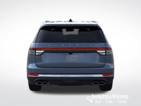 New 2026 Lincoln Aviator AWD image 5