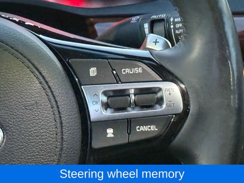 Used 2018 Kia Cadenza Technology image 29