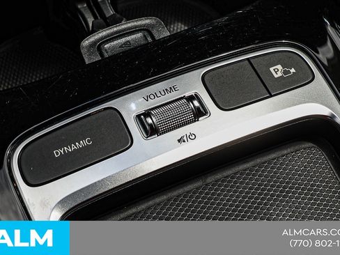 Used 2025 Mercedes-Benz GLA 250 image 33