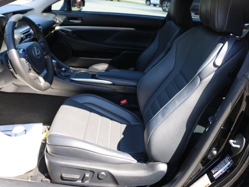 Used 2019 Lexus RC 300 w/ Accessory Package RWD image 20