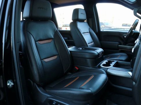 Used 2022 GMC Sierra 2500 AT4 w/ AT4 Premium Plus Package image 38