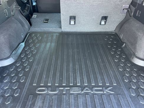 Certified 2022 Subaru Outback Premium image 17