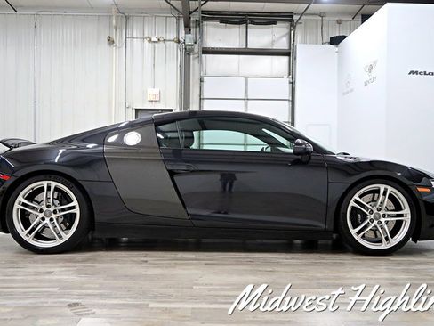 Used 2008 Audi R8 V8 image 9