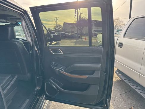 Used 2019 GMC Yukon XL Denali w/ Open Road Package image 21