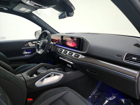 Certified 2025 Mercedes-Benz GLE 53 AMG 4MATIC image 19