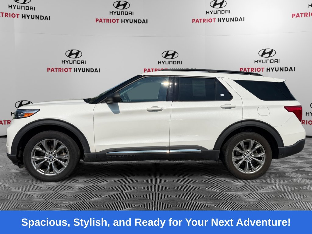 Used 2022 Ford Explorer XLT w/ Equipment Group 202A AWD/4WD image 6