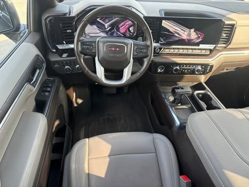 Used 2023 GMC Sierra 1500 SLT w/ SLT Premium Package image 12