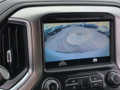 Used 2020 Chevrolet Silverado 1500 RST AWD/4WD image 16