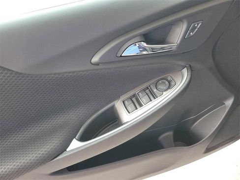 New 2025 Chevrolet Malibu LS image 21