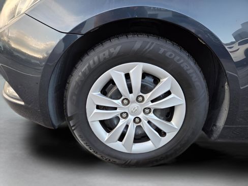 Used 2012 Hyundai Sonata GLS image 31