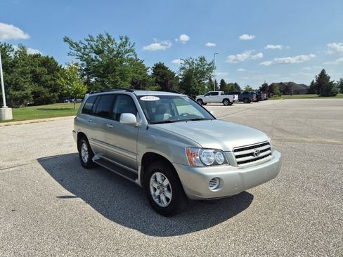 Used 2003 Toyota Highlander 4WD V6 image 3