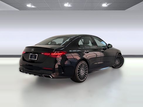 Used 2023 Mercedes-Benz C 300 Sedan image 8