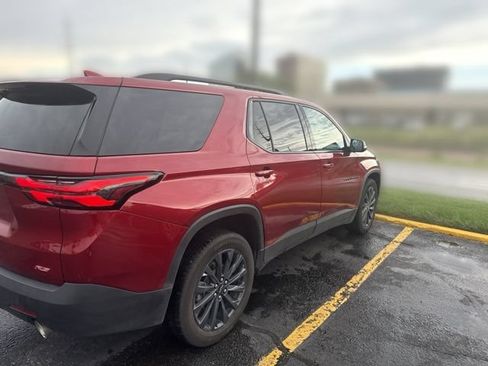 Used 2023 Chevrolet Traverse RS w/ LPO, Floor Liner Package AWD/4WD image 39