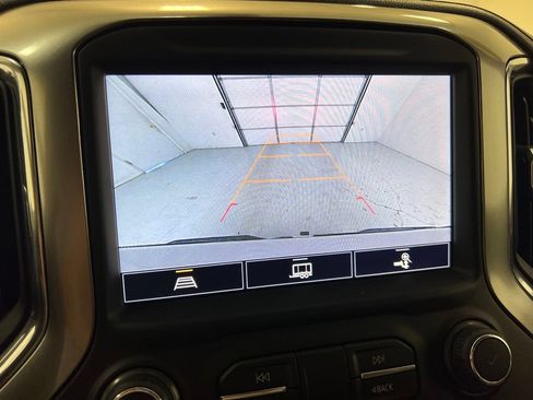 Used 2021 Chevrolet Silverado 1500 LTZ AWD/4WD image 24