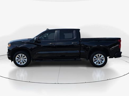 Used 2023 Chevrolet Silverado 1500 Custom RWD image 10