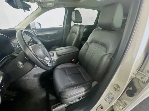 Used 2024 MAZDA CX-90 Plug-In Hybrid w/ Preferred AWD/4WD image 13